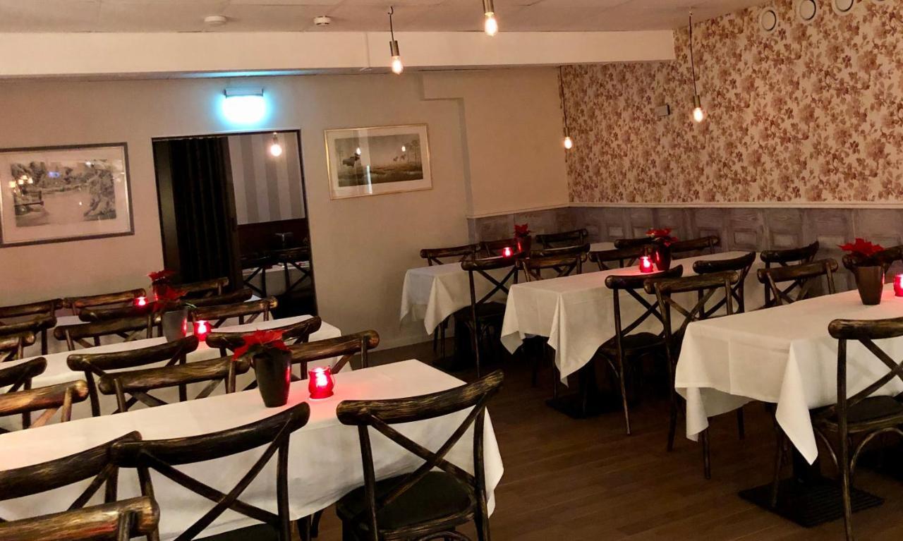 Hotel Baren I Ockelbo Zewnętrze zdjęcie
